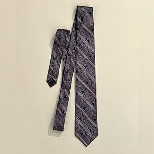 Pronto Uomo Paisley Tie with Black Details